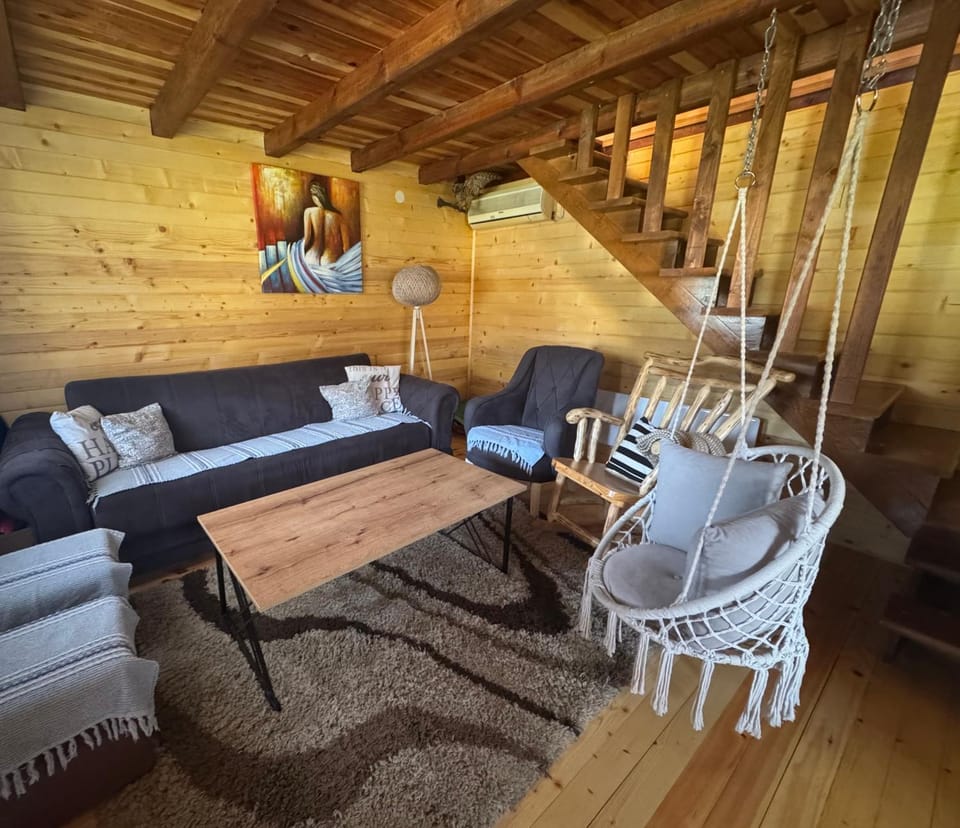 Vikendica sa bazenom MAGNUM House in Zlatibor District, Serbia