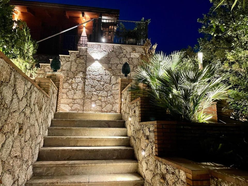 Facade/entrance, Night