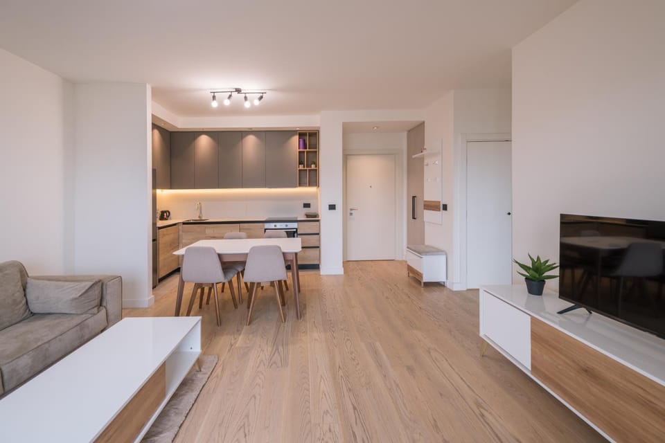 TV and multimedia, Kitchen or kitchenette, Living room, Seating area, Dining area, kitchen