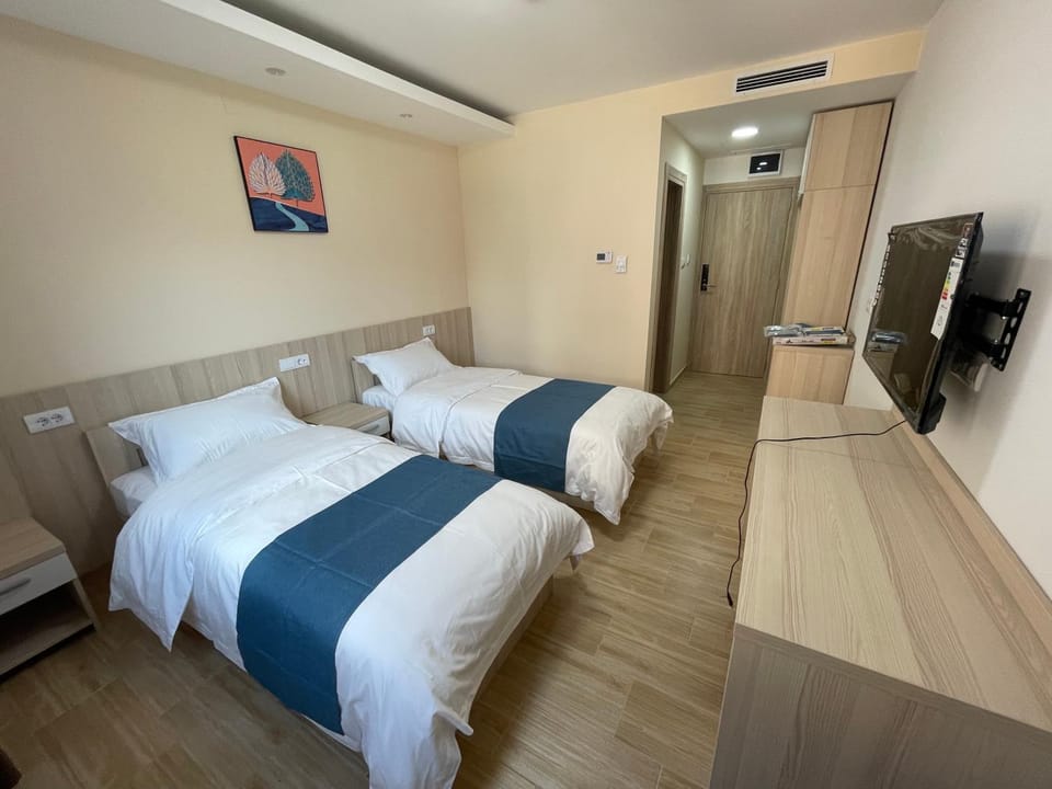 home in superior如家 Hotel in Belgrade