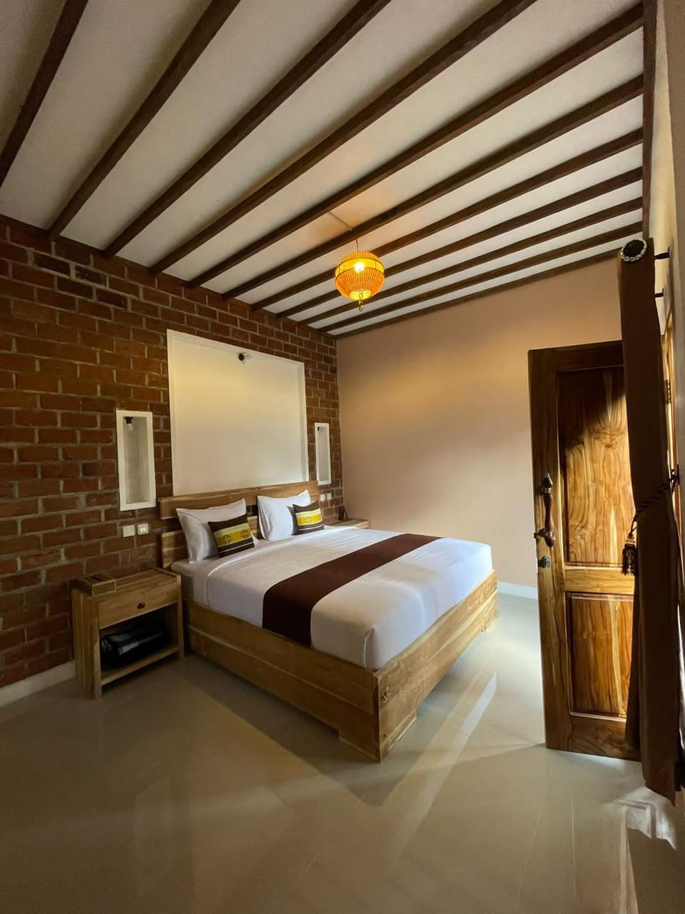 Bed, Bedroom, Guests