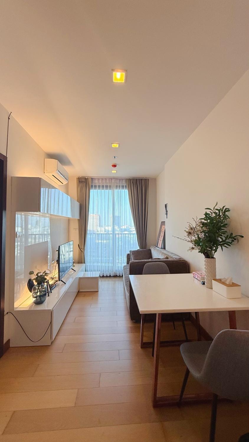 清迈市中心古城高端温馨公寓两卫浴wifi泳池健身房山景城景房 Apartment in Chiang Mai