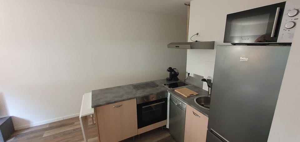 Kitchen or kitchenette, dishwasher, minibar, pet friendly, stove, toaster