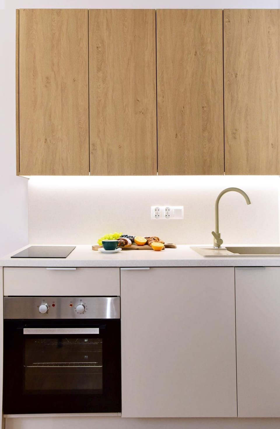 Kitchen or kitchenette, Food and drinks, Food and drinks, Dining area, Meals, Meals, pet friendly, pet friendly, stove, stove, kitchen, kitchen