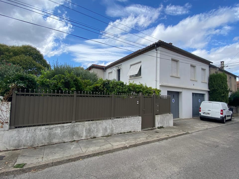 Maison de charme avec jardin Apartment in Carcassonne