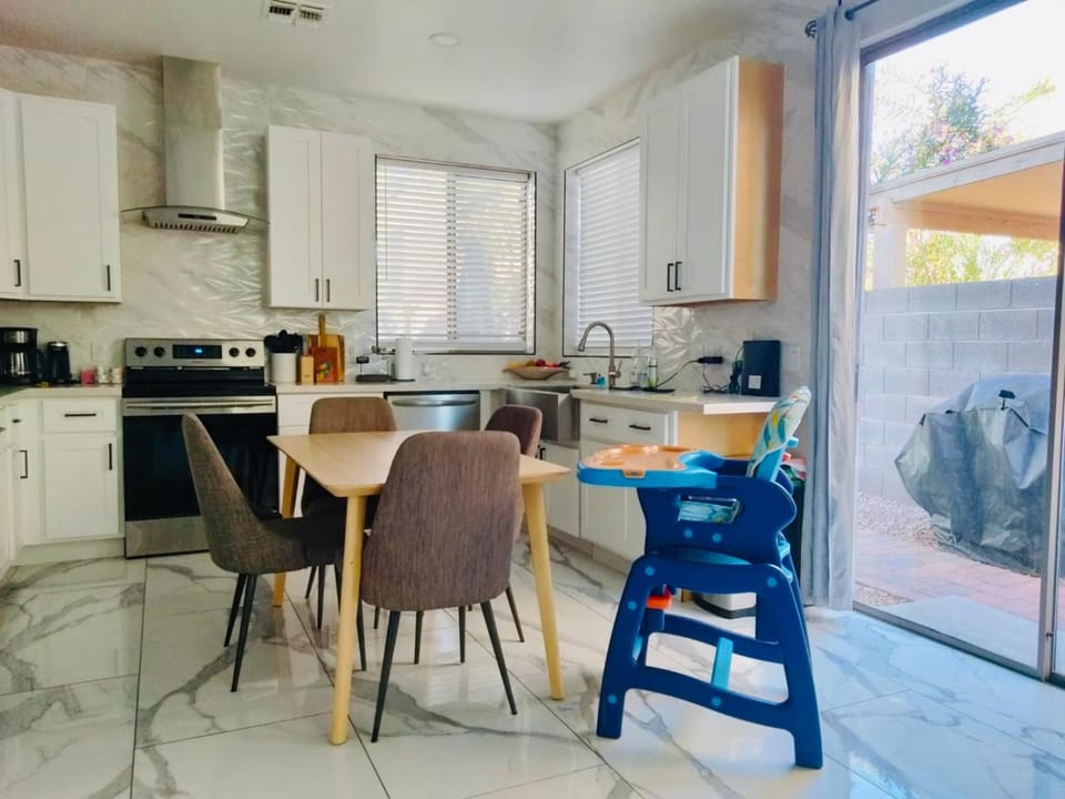 Gorgeous Abode 3 Bedrooms Hide-out in Mesa House in Mesa
