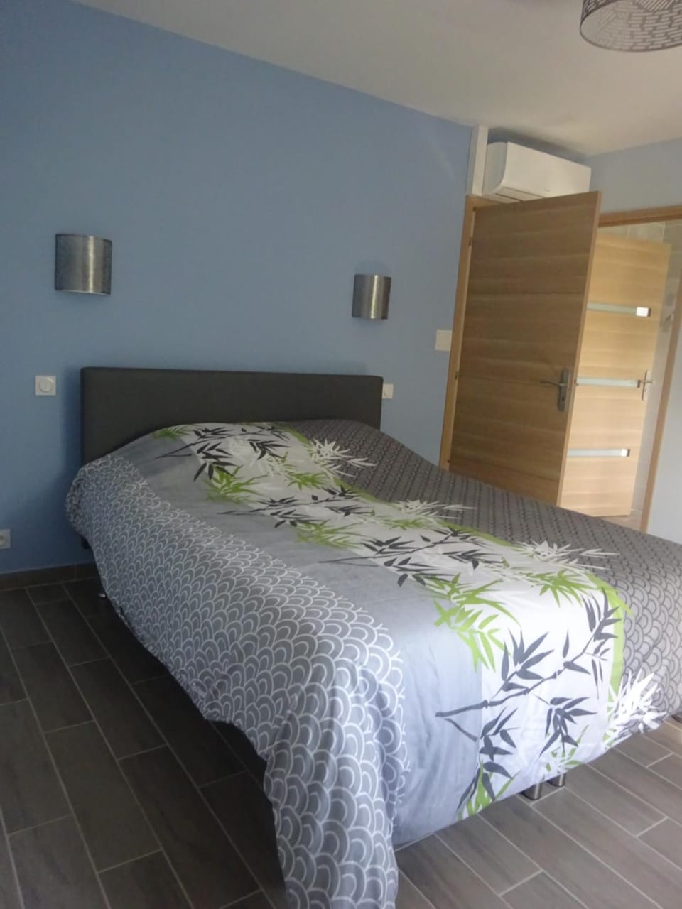 gite la bonnelle piscine spa House in Grignan