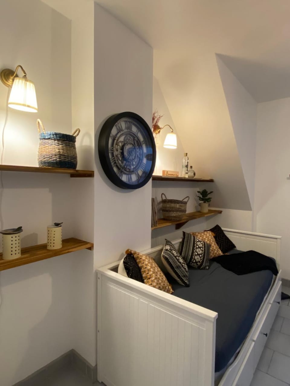 Living room, Seating area