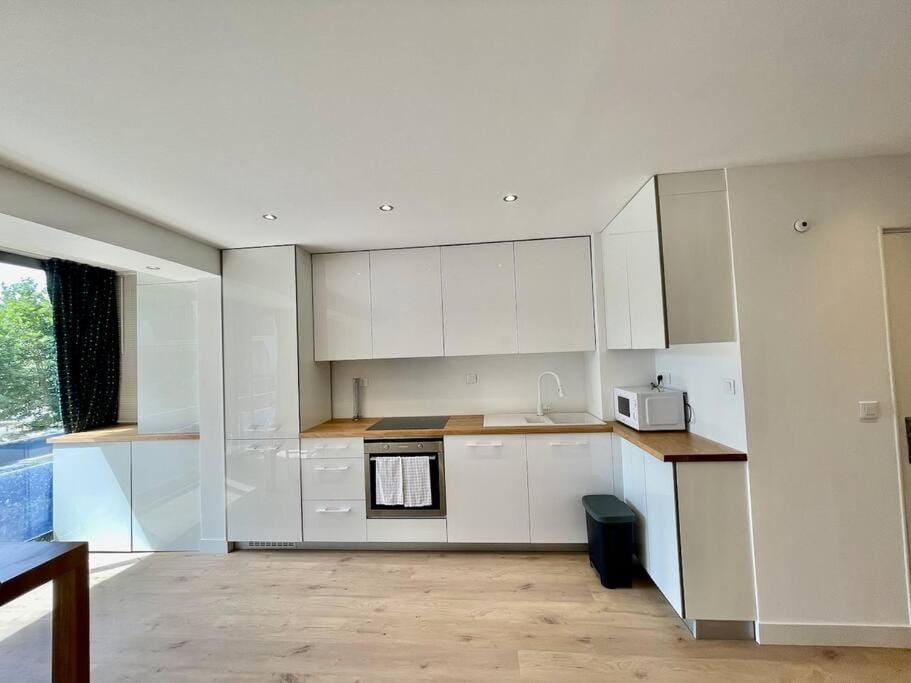 PGH N19-Centre-Ville, Plage à 200m, Parking Privé Apartment in La Grande-Motte