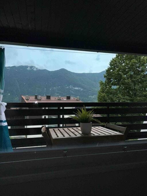 Natural landscape, View (from property/room), Balcony/Terrace, Mountain view