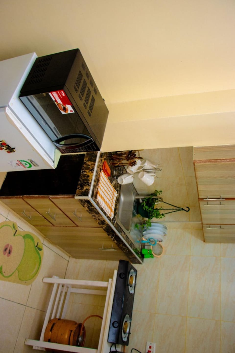 Coffee/tea facilities, Kitchen or kitchenette, minibar, pet friendly, stove