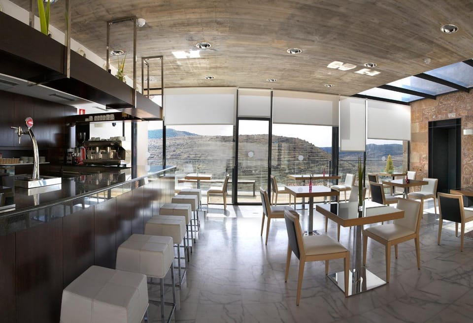 Lounge or bar