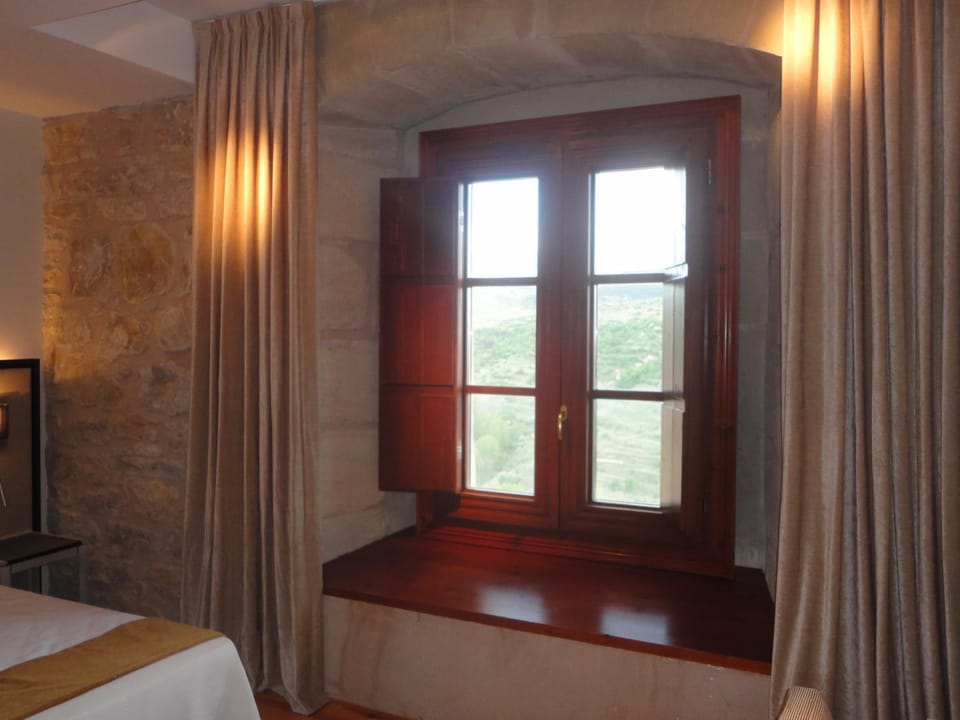 Day, Photo of the whole room