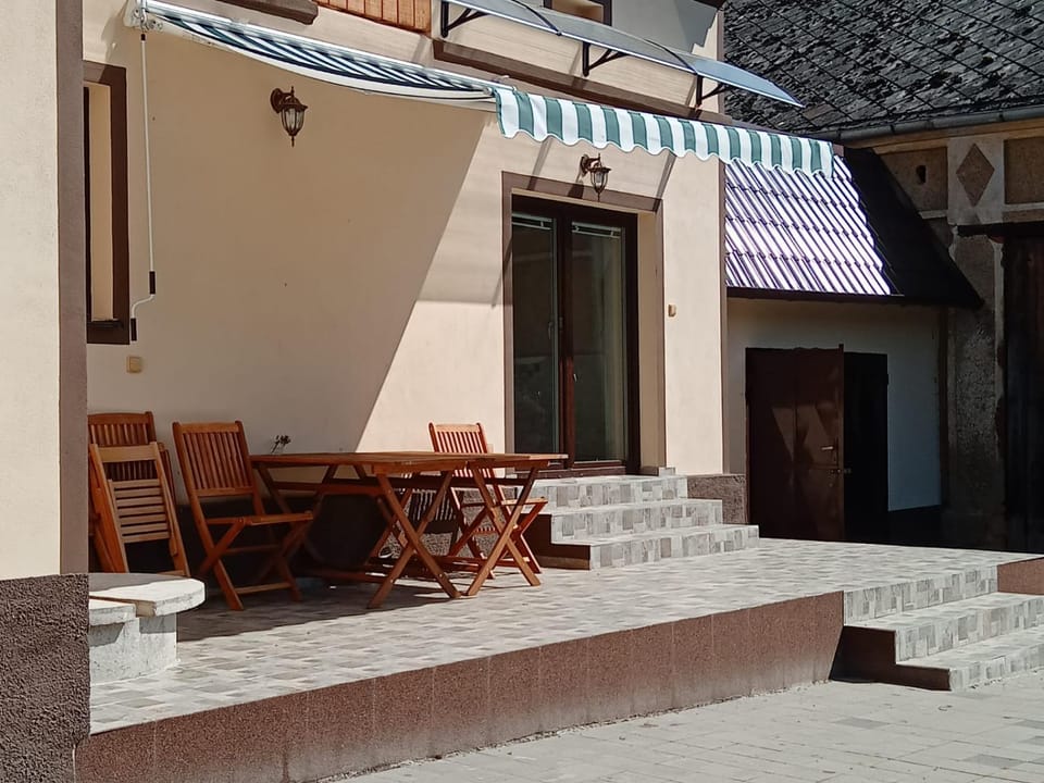 Balcony/Terrace, Seating area