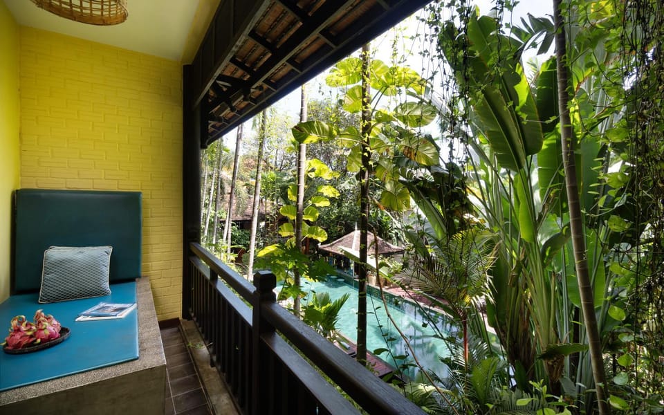 View (from property/room), Balcony/Terrace, Pool view
