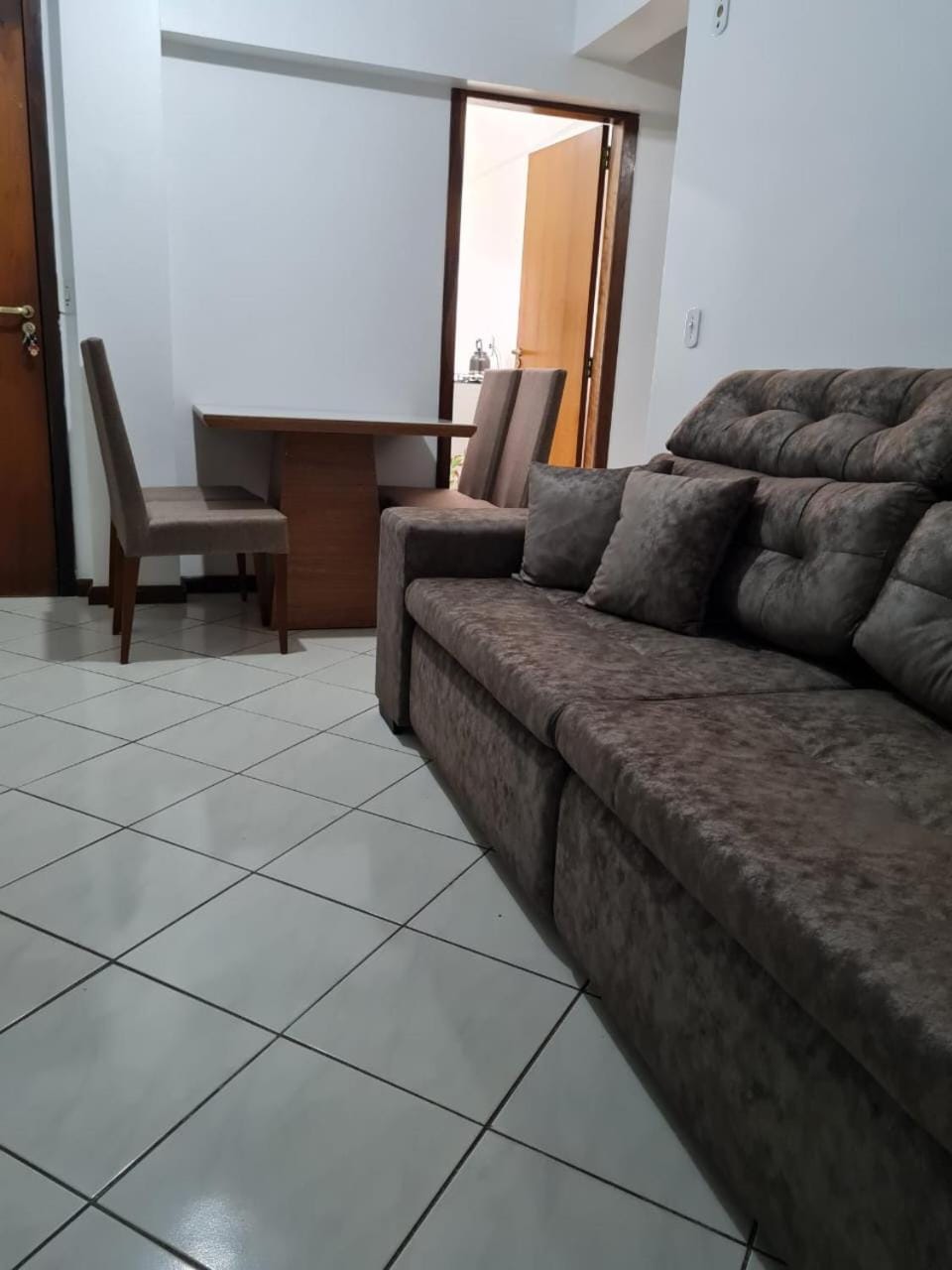 Apartamento com mobília nova 101! Apartment in State of Santa Catarina