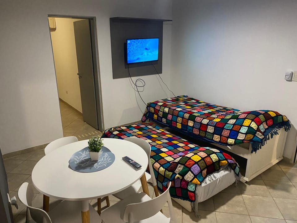 FA Temporarios 5 - centro - Cardiológico con cochera Apartment in Corrientes