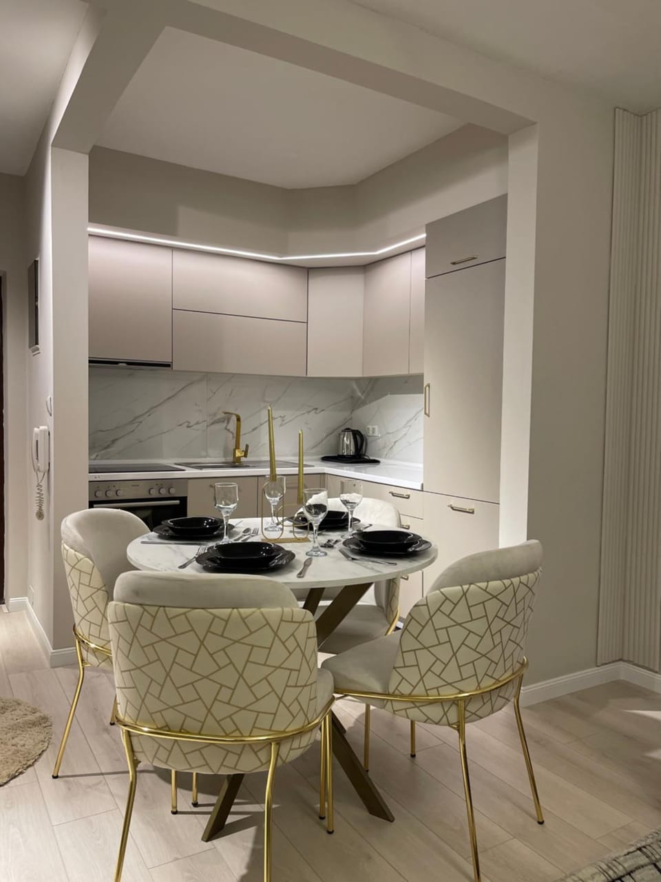 TOP-APARTMENTS Apartment in Serbia