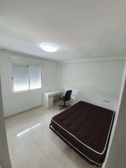 Preciosoy gran apartamento terraza con vistas wifi y climatización Apartment in Malaga