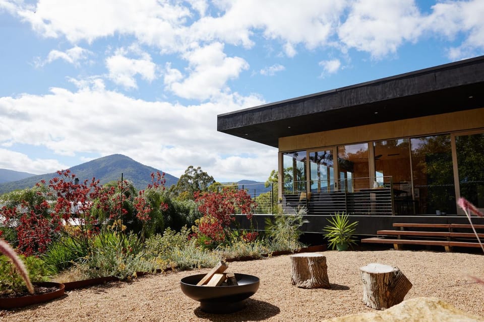 Property building, Natural landscape, Garden view, Mountain view