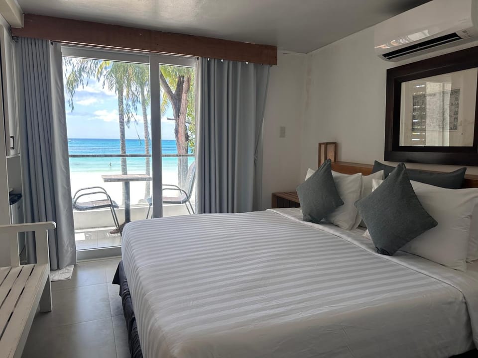 Bedroom, Sea view