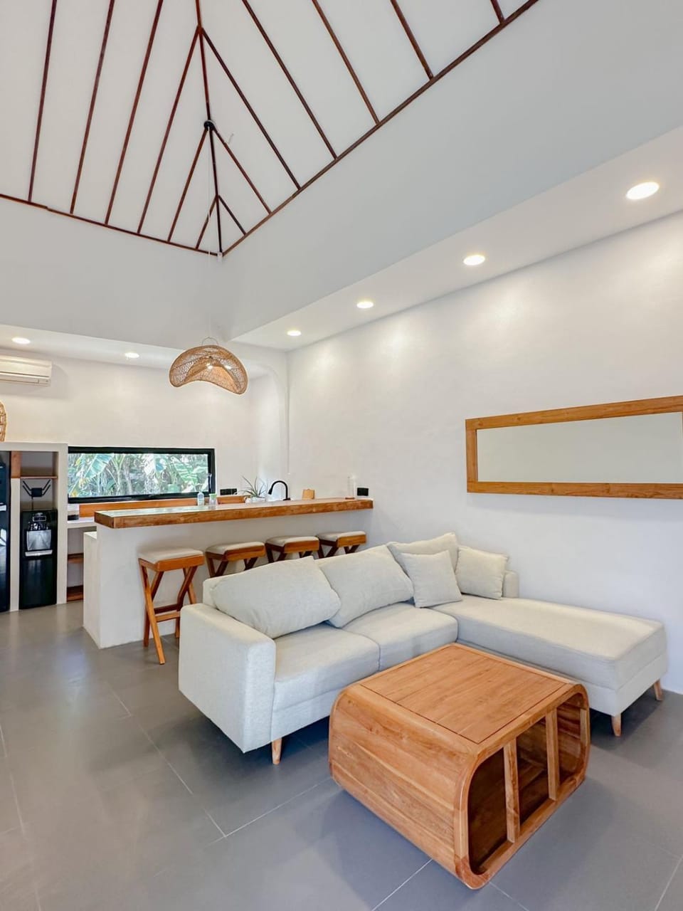 Kitchen or kitchenette, Living room, Seating area, Dining area
