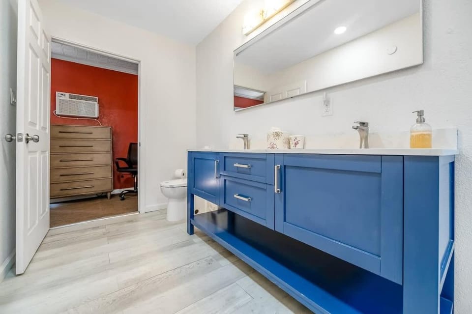 Sequoia Studio with Private Patio Inn in Visalia