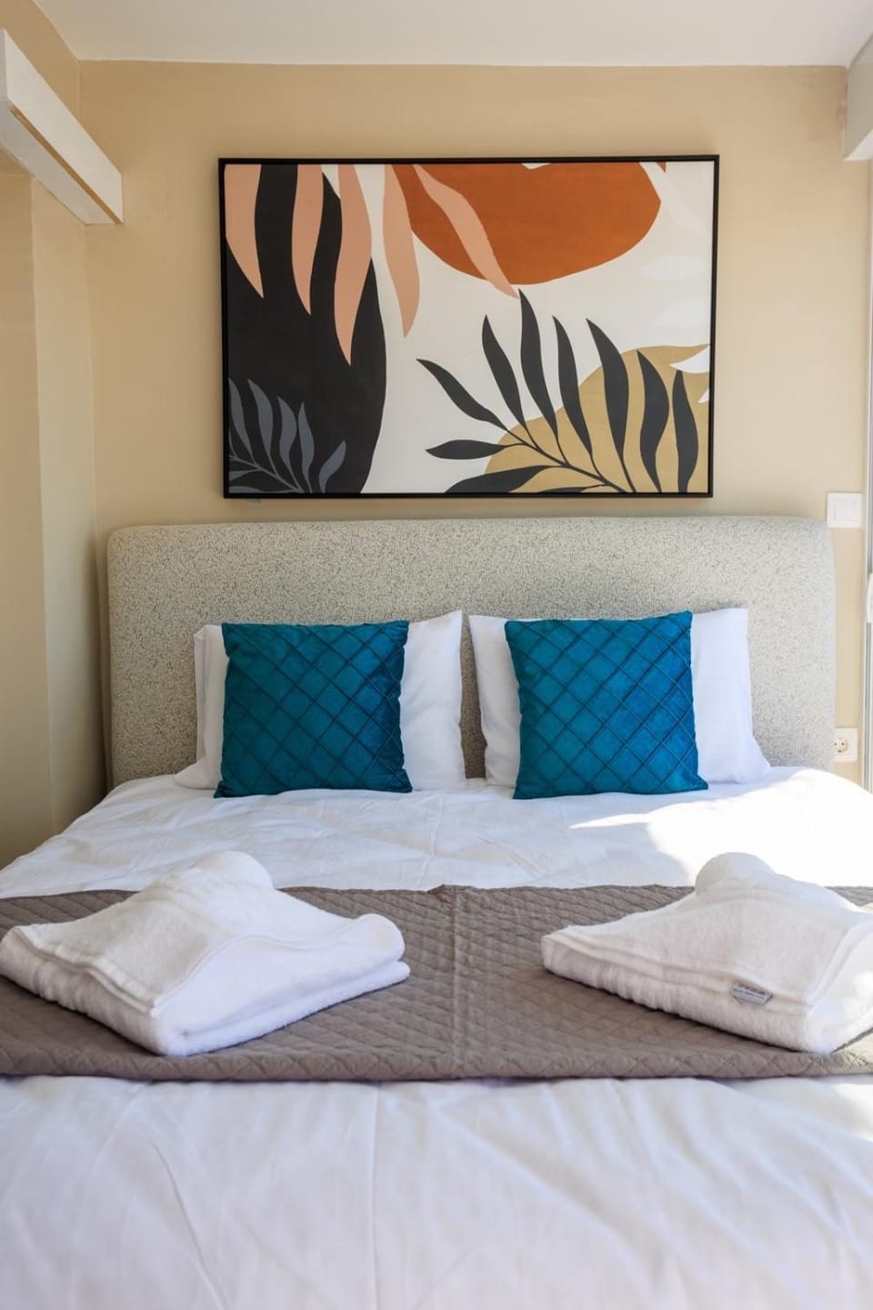 Aiolos new Smyrni view loft suite Apartment in Kallithea