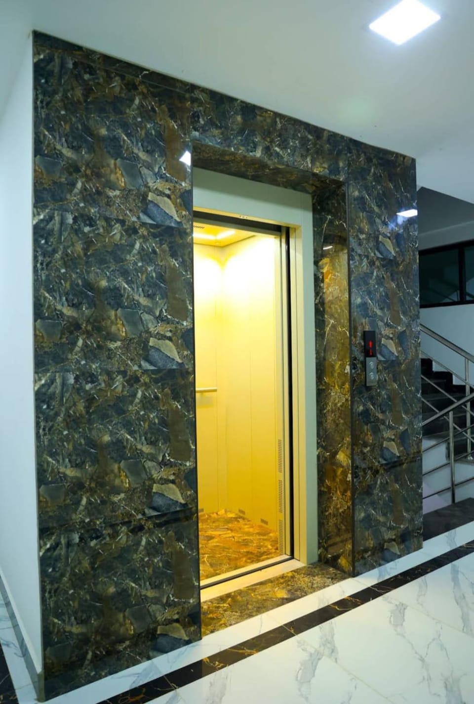 elevator