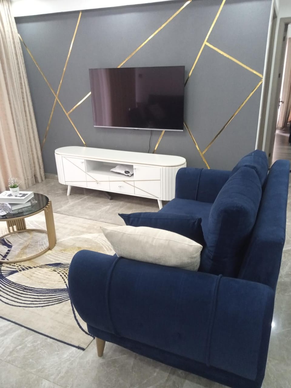 TV and multimedia, Living room, Seating area