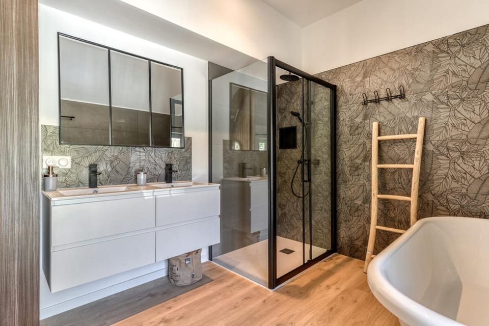 Shower, Bathroom, Bath