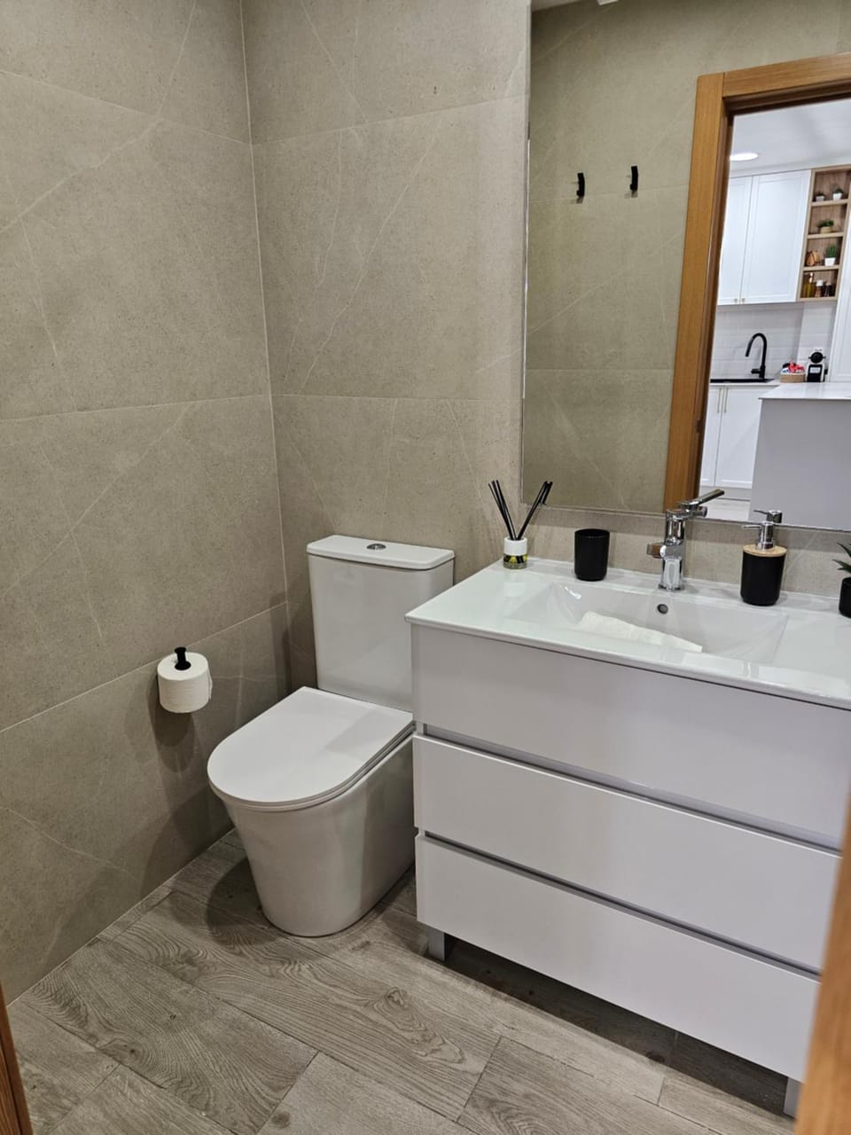 Toilet, Bathroom