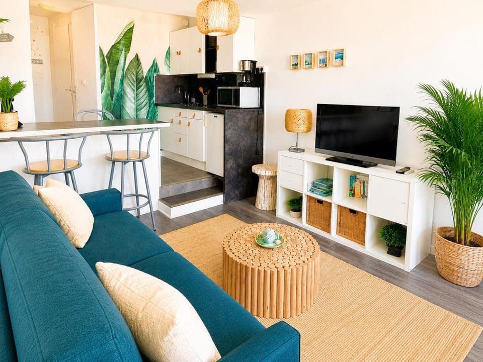 Le Cosy Deauville Studio - Vue mer - Parking privé Apartment in Deauville