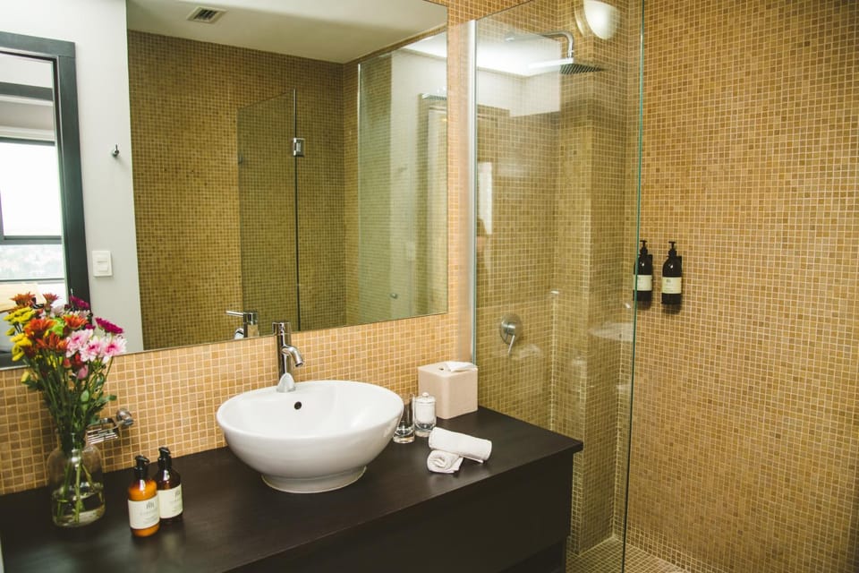 Toilet, Bathroom, Area and facilities, towels