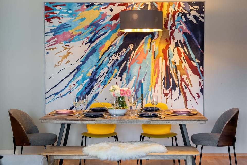 Decorative detail, Dining area