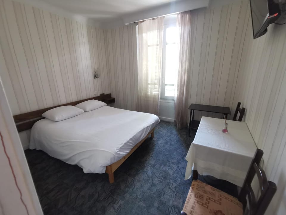hotel le tourisme Hotel in Provence-Alpes-Côte d'Azur