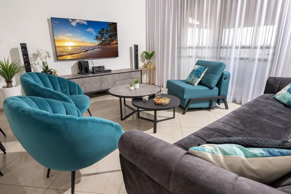 TV and multimedia, Living room