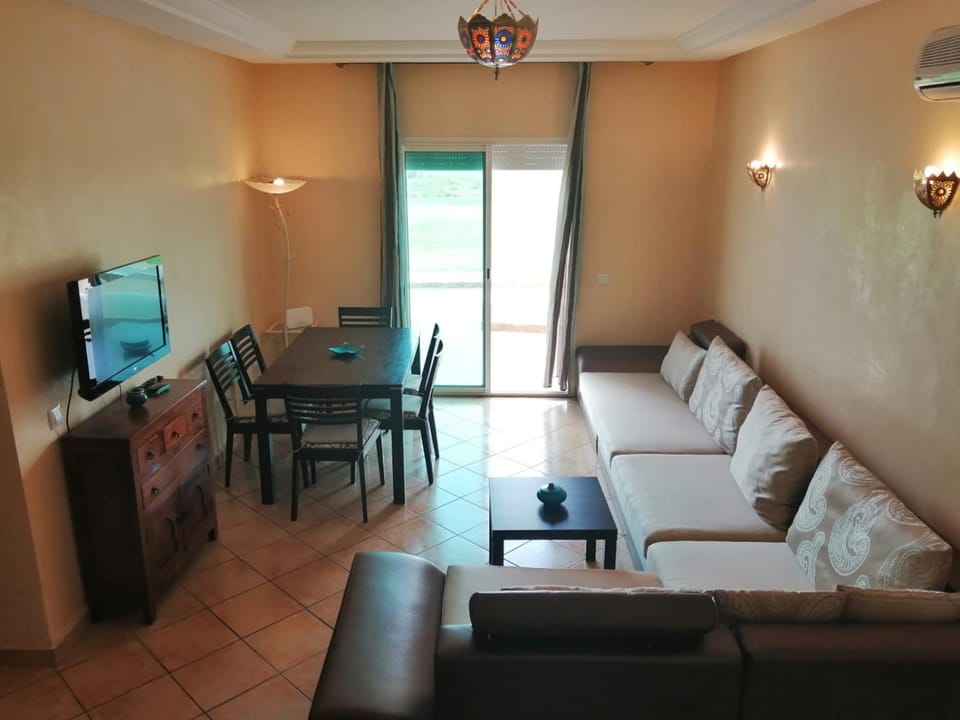 Riviera Beach - Appartement ensoleillé à Cabo Negro Apartment in Tangier-Tétouan-Al Hoceima