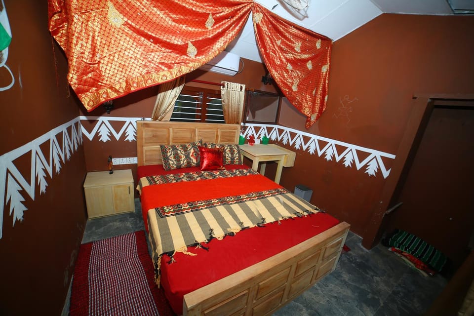 Photo of the whole room