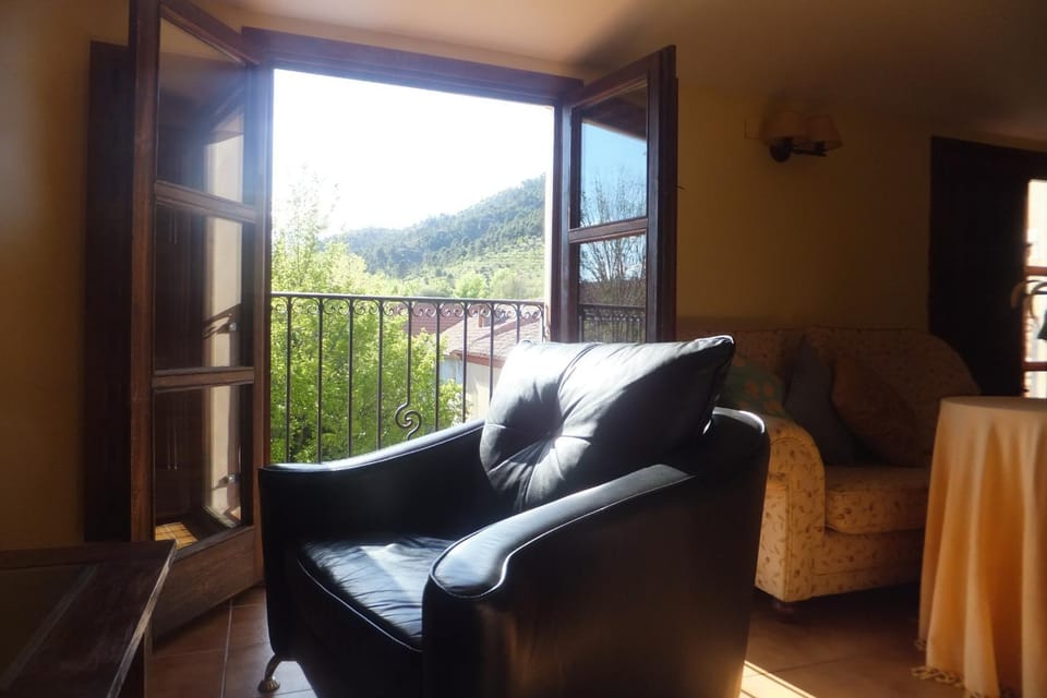 Living room, Landmark view