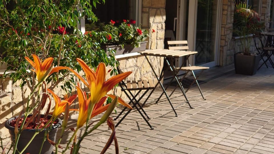 BALATONAIR Vendégház Bed and Breakfast in Hungary