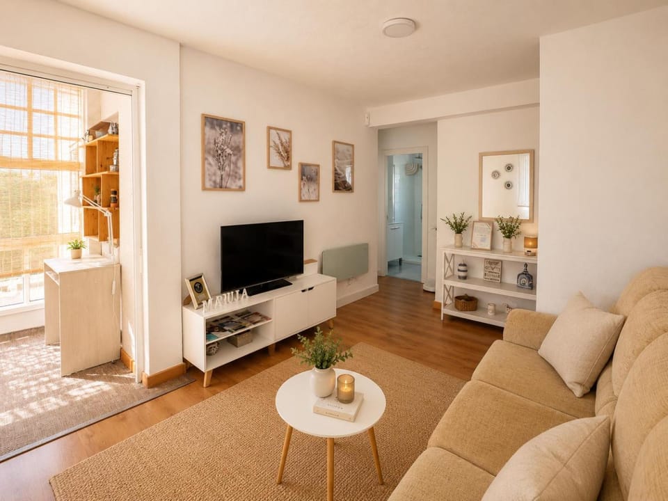 TV and multimedia, Living room, Photo of the whole room