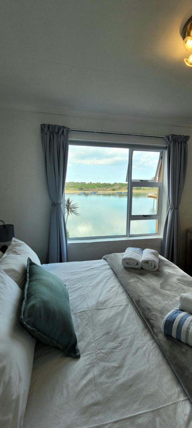 Macs Cove, Marina Martinique Apartment in Eastern Cape