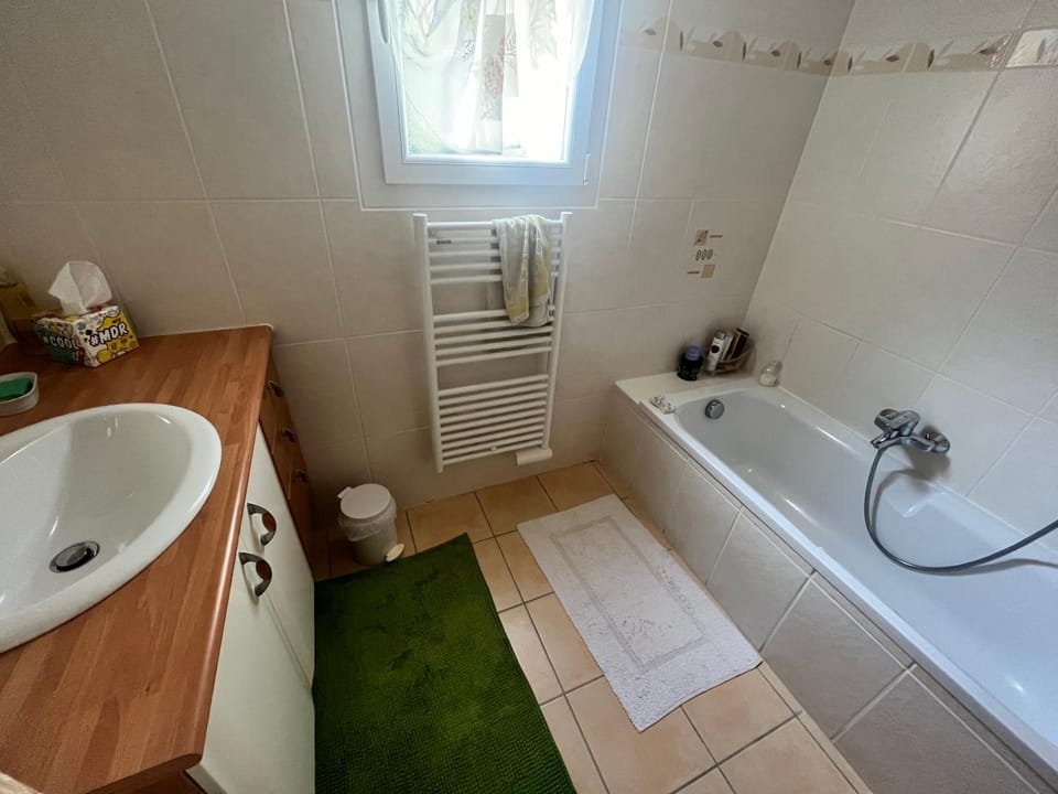 Shower, Bathroom, Bath, towels