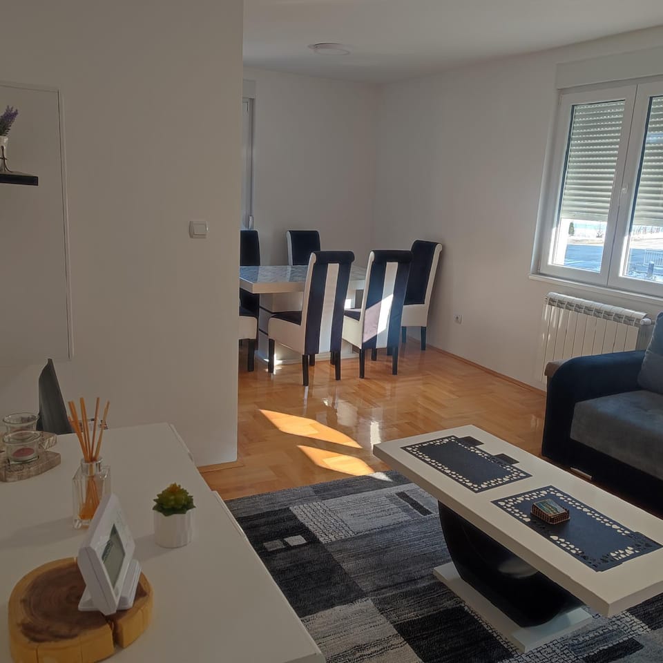 Black and White Apartment in Serbia