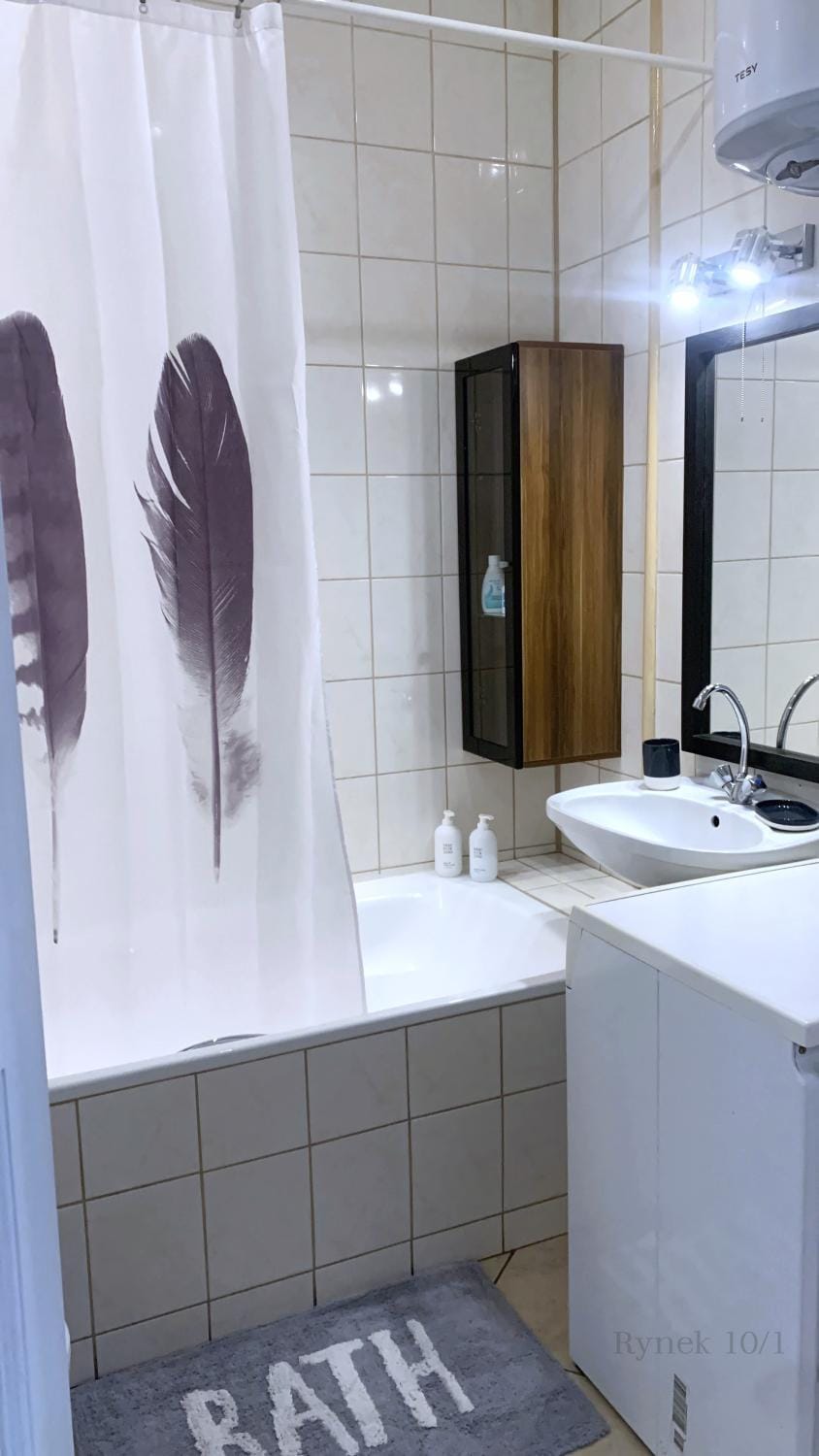 Bathroom, Bath, washing machine