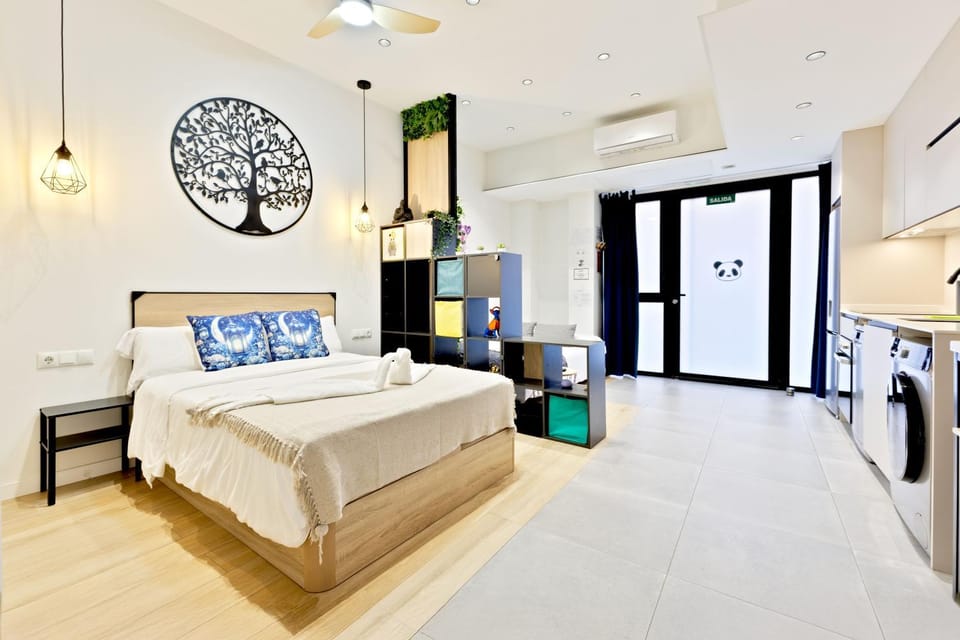 Bed, View (from property/room), Bedroom