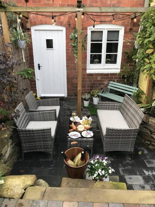 Boutique style cottage Bridgnorth House in England