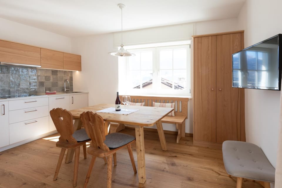 Weingut Pardellerhof Farm Stay in Merano