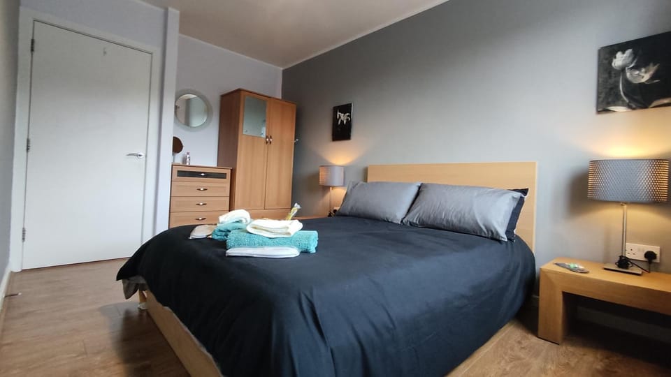 Bed, Photo of the whole room, Bedroom, towels, wardrobe